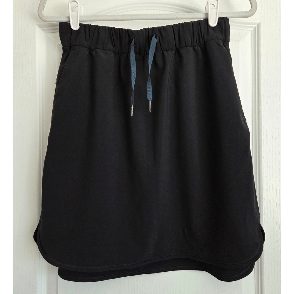 Lululemon On The Fly Skirt Black Elastic Waist Drawstring‎ Athleisure Size 8 - Picture 3 of 7